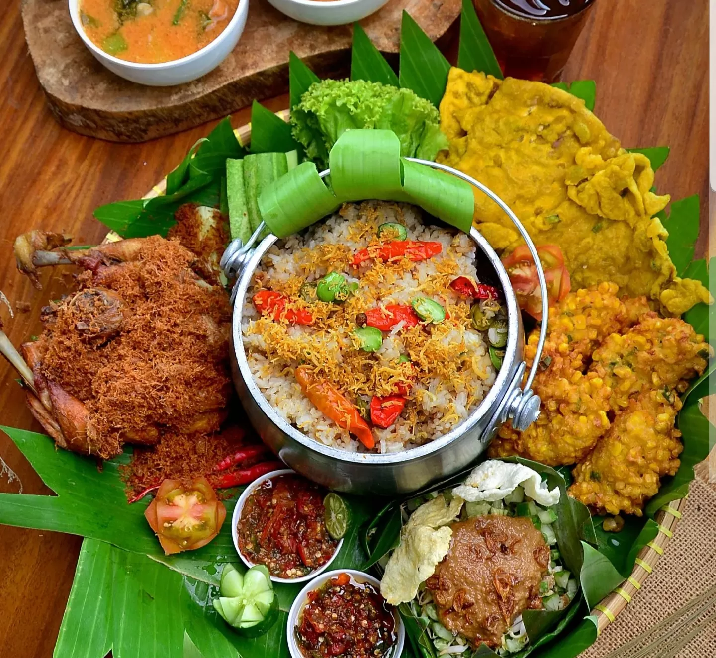 Warung Nasi Liwet Khas Borengan